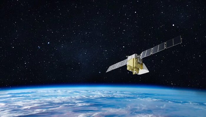 Boeing's Intelsat-33e 'un-operational' after 'exploding' in orbit