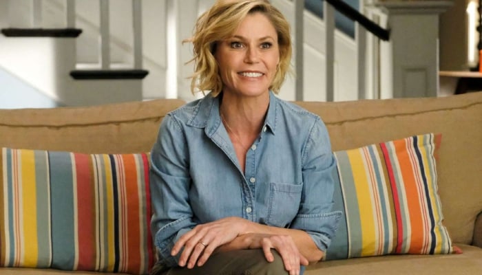 Julie Bowen reveals her initial fears being cast in 'Modern Family'