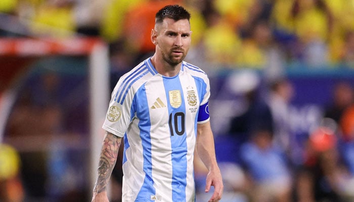 Lionel Messi reacts to Olympic Games opening fixture chaos