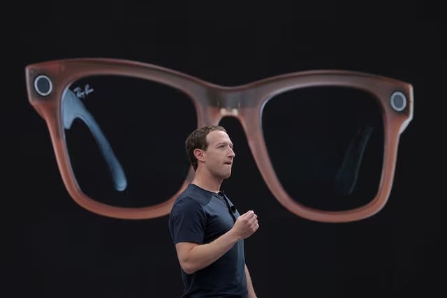 Zuckerberg opposes locking China down on AI technology